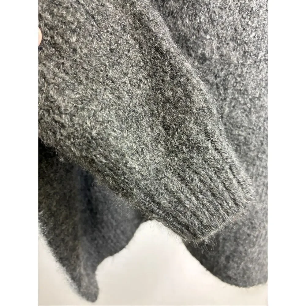 Free People NWT Chunky Fuzzy Mock Neck Cropped Pullover in Gray Size S